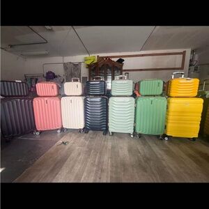 Colorful Holiday Luggage Set